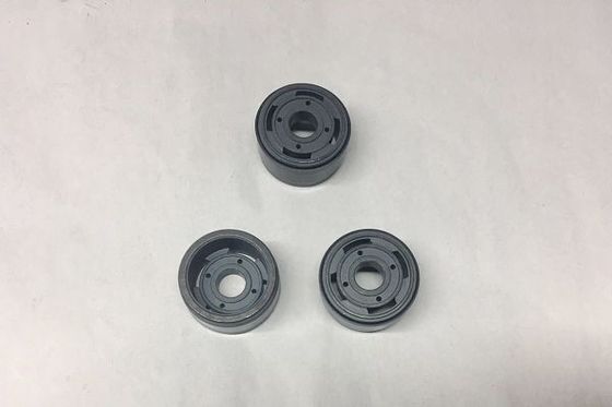 唇の設計27mm Ptfeは自動車前部衝撃吸収材のためのピストンにバンドを付けた